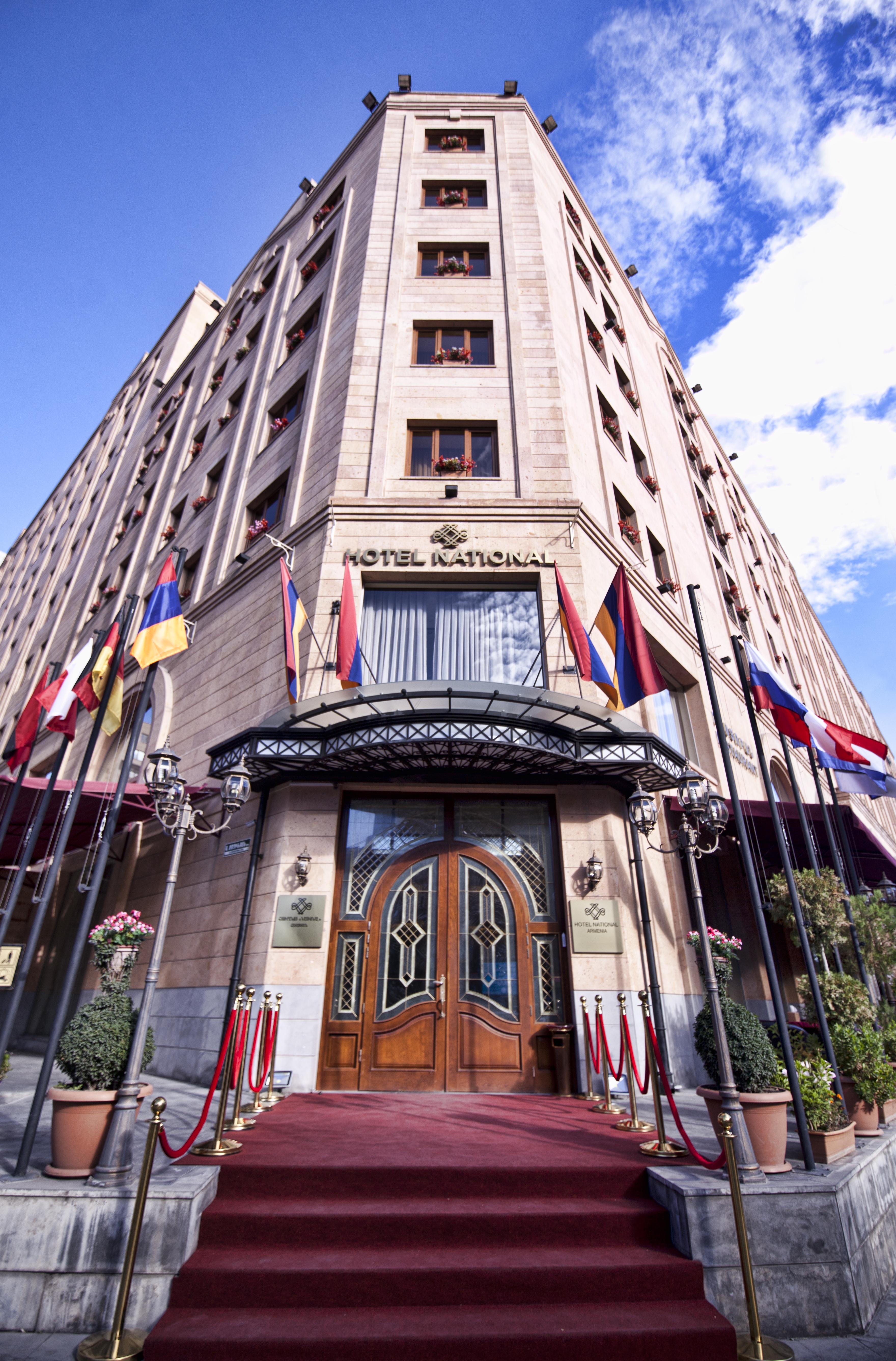 Hotel National Jerevan Eksteriør bilde